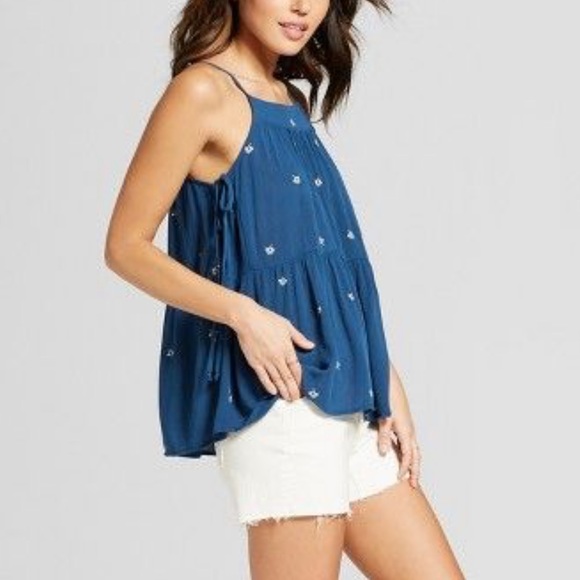 Universal Thread Tops - Floral Printed Strappy Tank Top Universal Thread